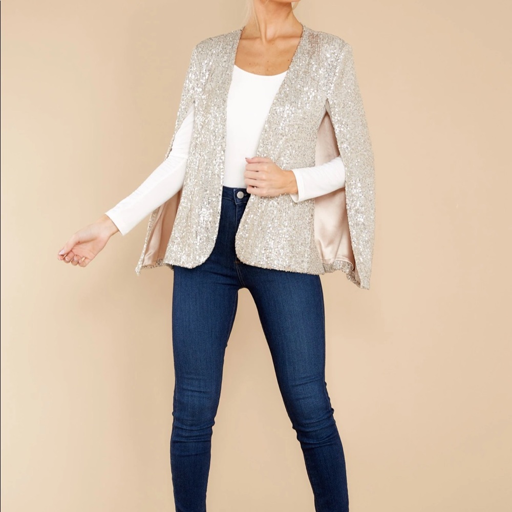 Iconic Moment Champagne Sequin Cape